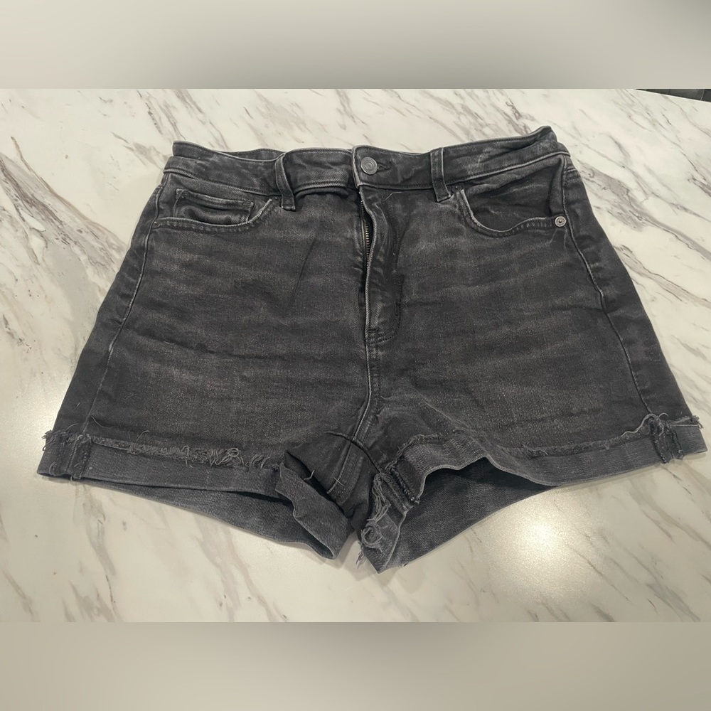 American Eagle Outfitters Black Jean Mom Shorts
